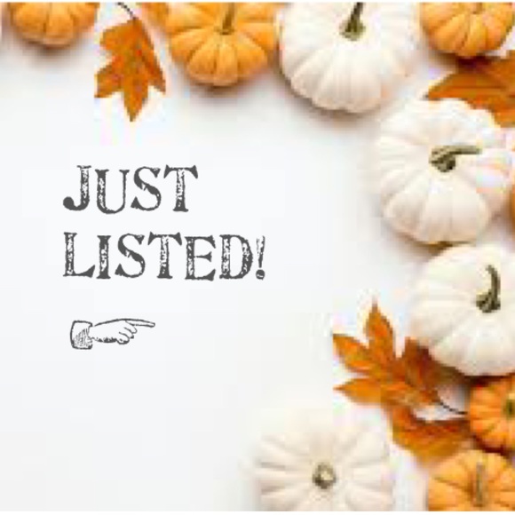 JUST LISTED! - Picture 3 of 9